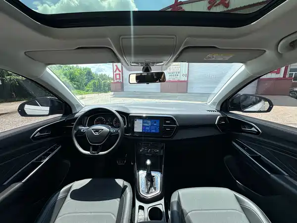 Jetta VS7 2022