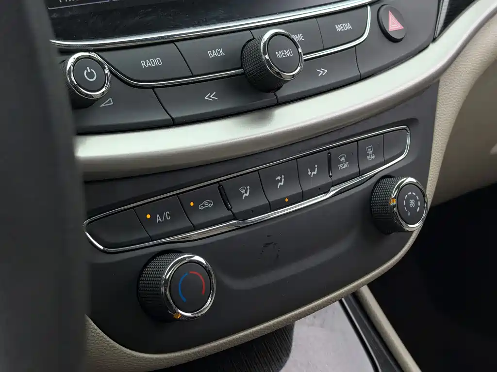 Buick Verano 2016 — фото 20
