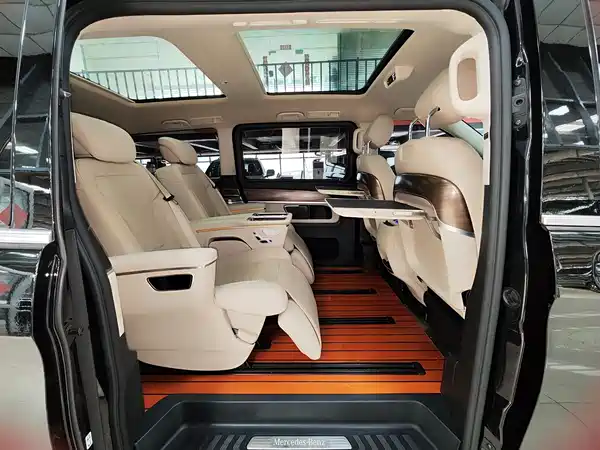 Mercedes-Benz V-Class 2021