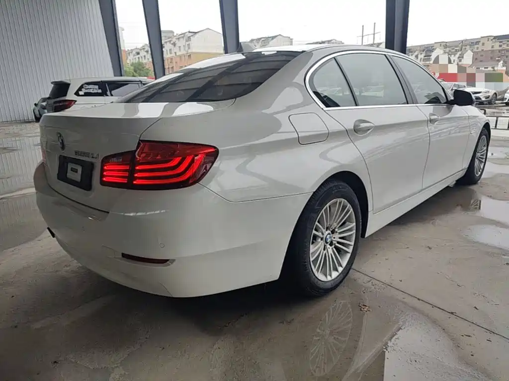BMW 5 Series 2015
