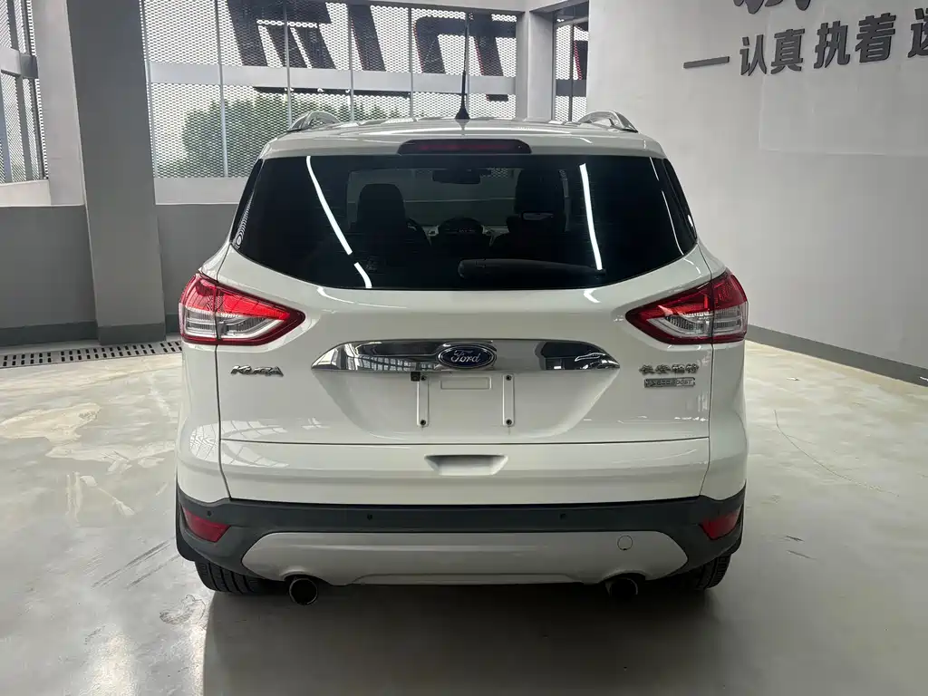 Ford Kuga 2015 — фото 8