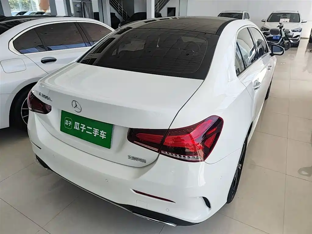 Mercedes-Benz A-Class 2023 — фото 6