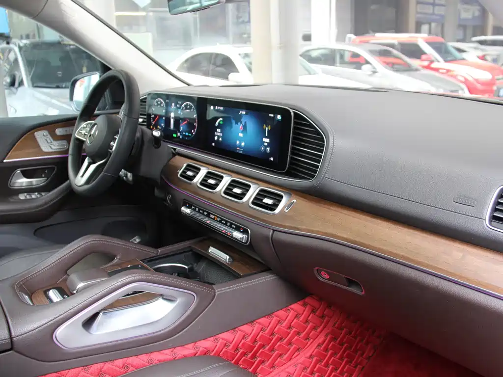 Mercedes-Benz GLS 2020 — фото 16