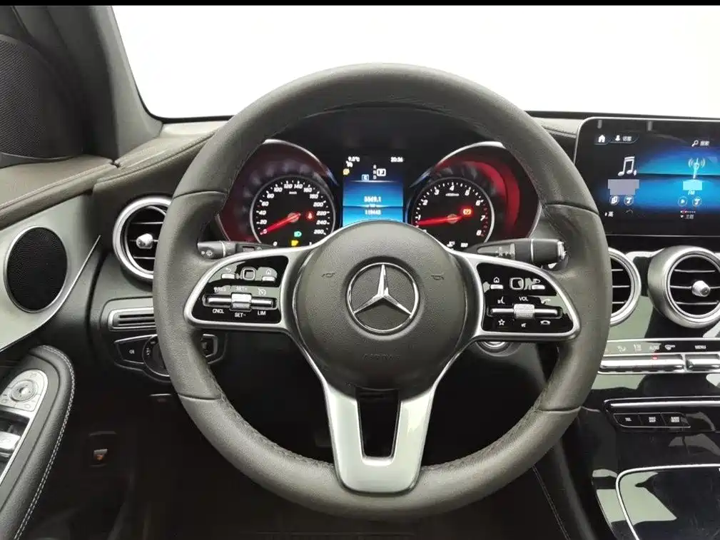 Mercedes-Benz GLC 2020