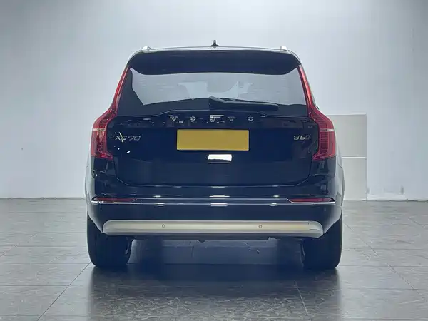 Volvo XC90 2023