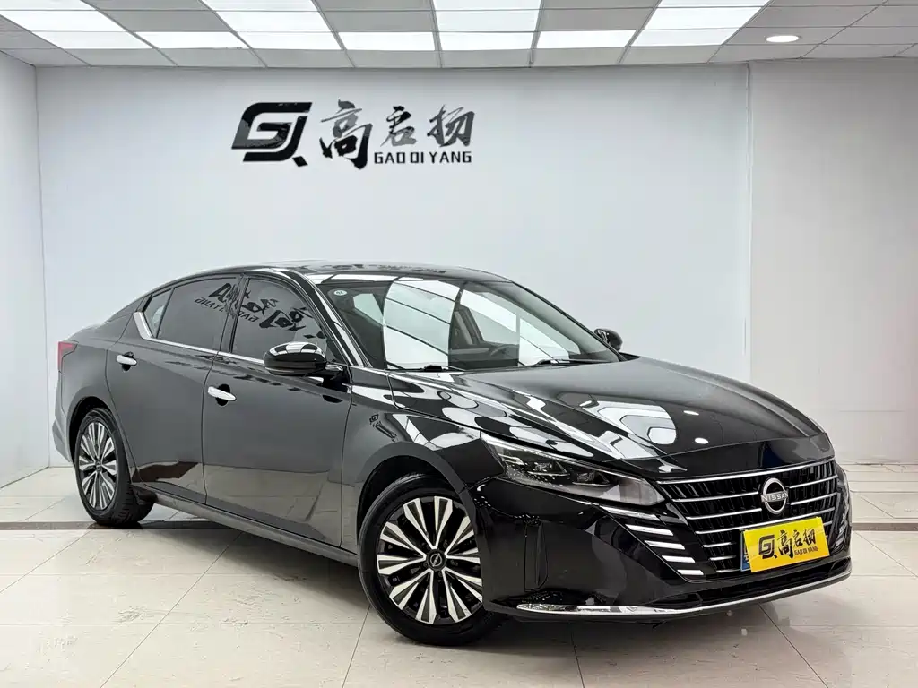 Nissan Teana 2023