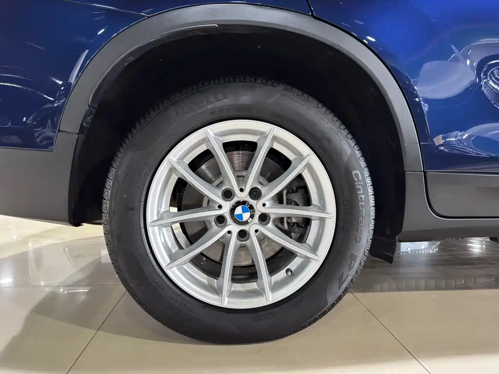 BMW X3 2017 — фото 18