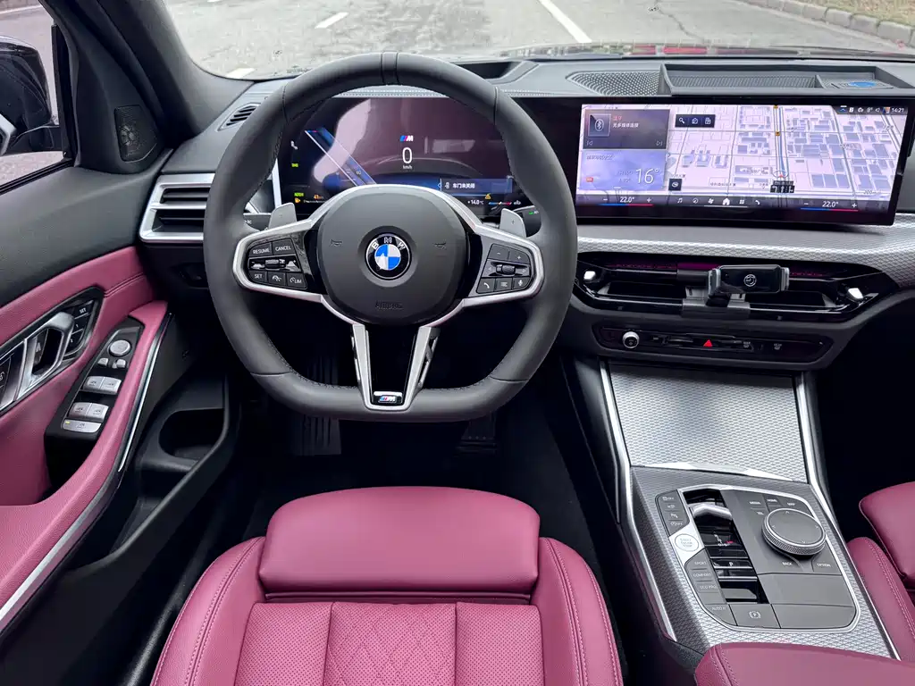 BMW 3 Series 2025 — фото 13