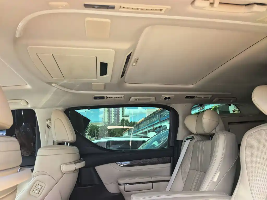 Toyota Vellfire 2021 — фото 14