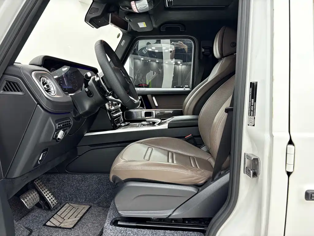 Mercedes-Benz G-Class 2021 — фото 13