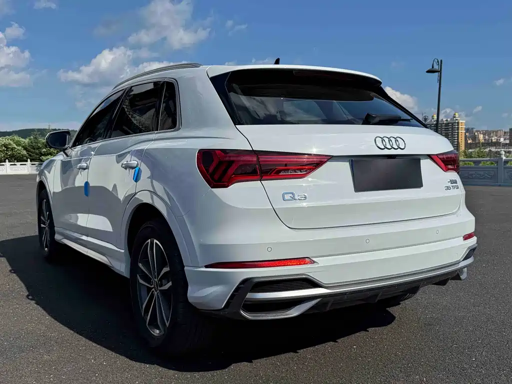 Audi Q3 2022
