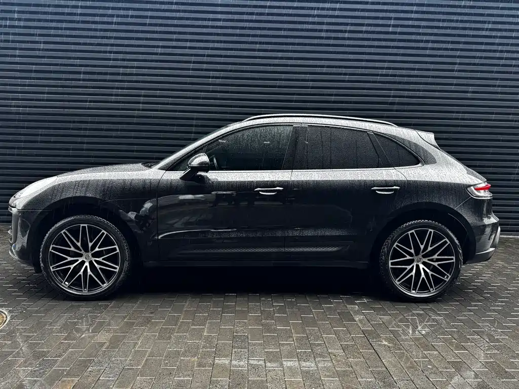 Porsche Macan 2022