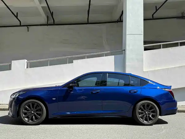 Cadillac CT5 2023