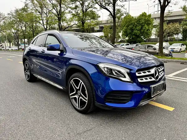 Mercedes-Benz GLA 2017