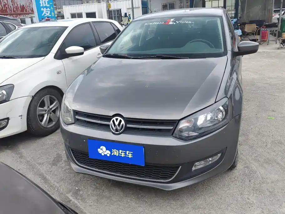 Volkswagen Polo 2013