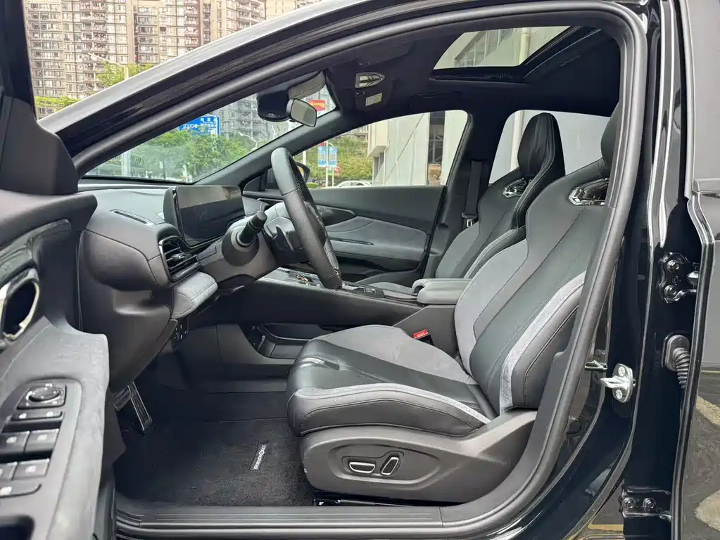 GAC Motor Shadow Leopard 2023 — фото 11
