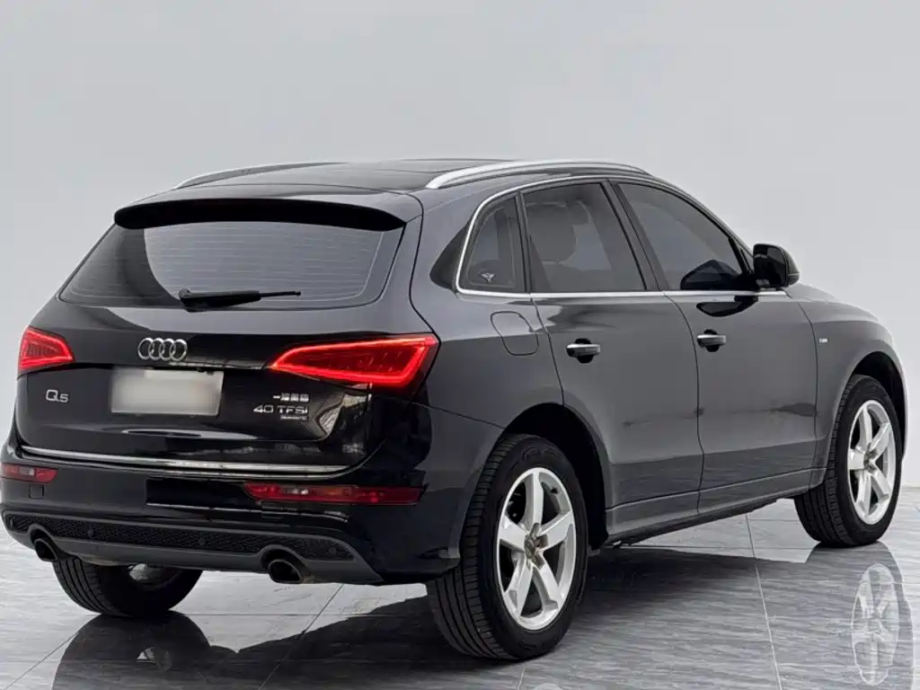 Audi Q5 2017 — фото 13