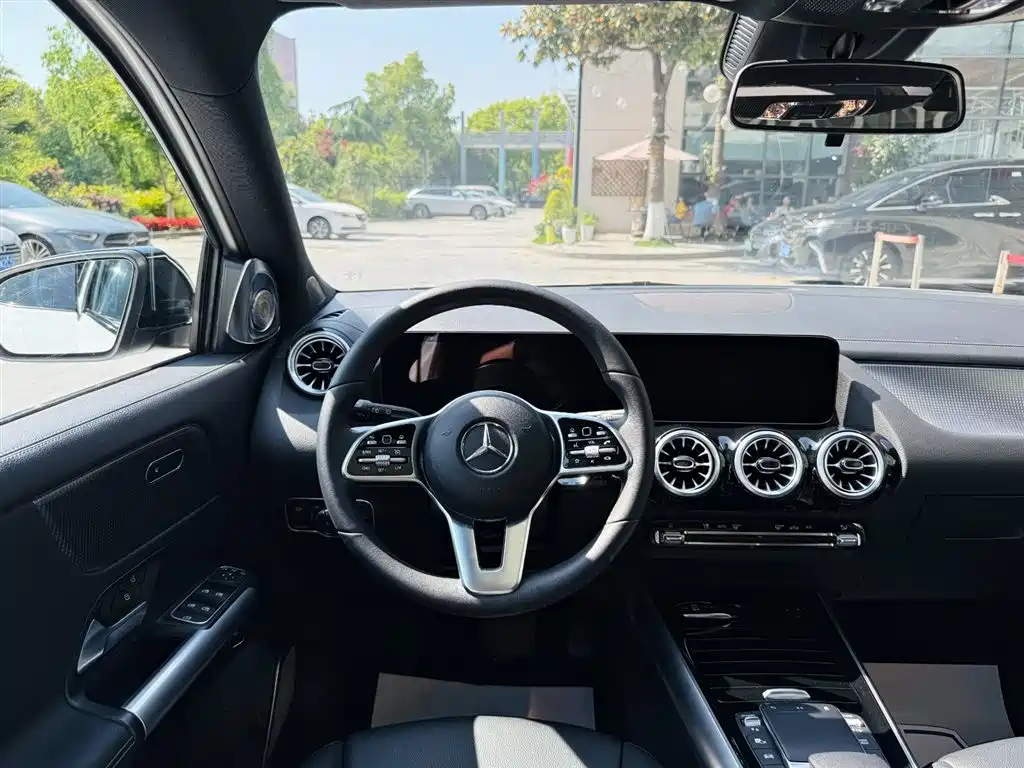 Mercedes-Benz GLA 2022 — фото 16