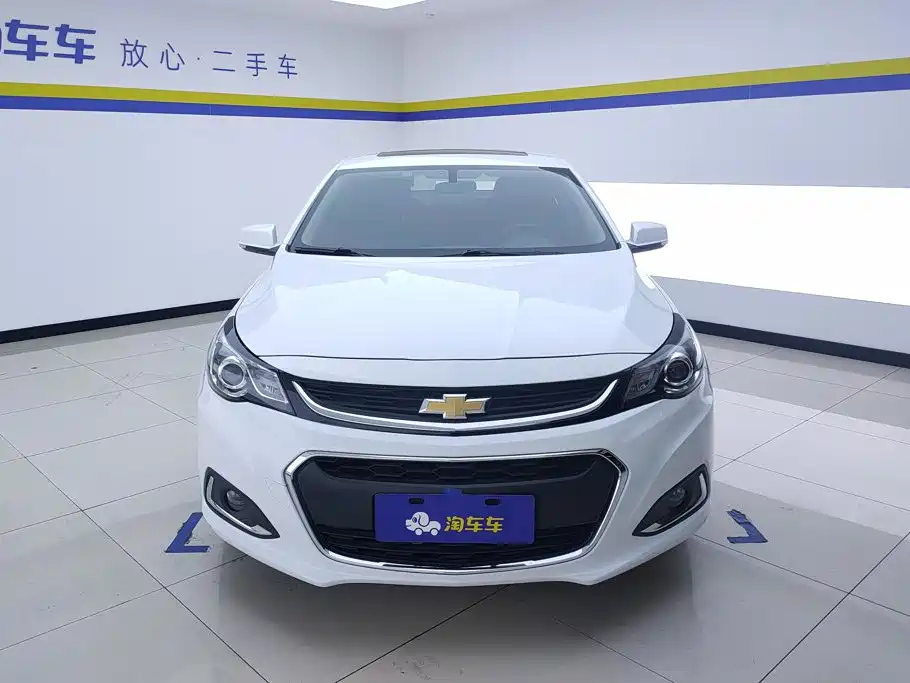 Chevrolet Malibu 2017 — фото 2