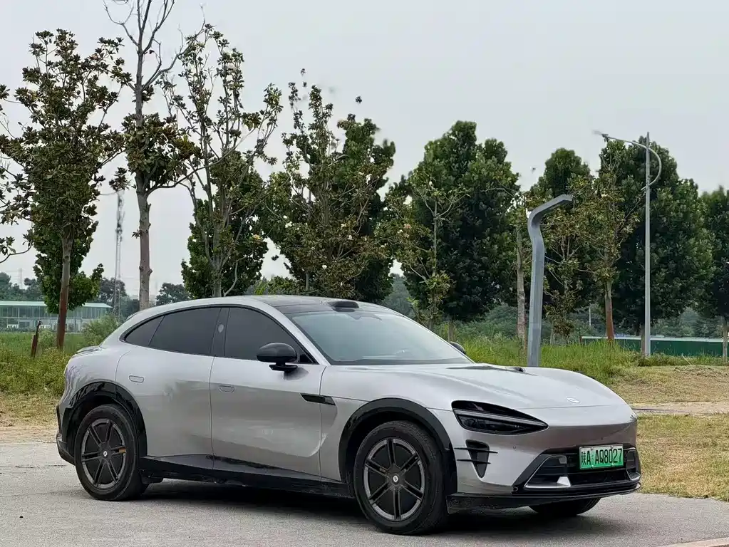 Xiaomi YU7 2025