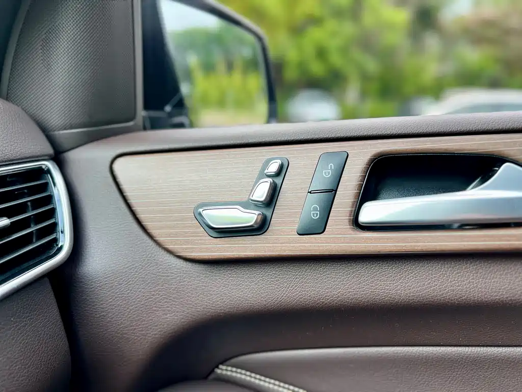 Mercedes-Benz GLE 2018 — фото 12