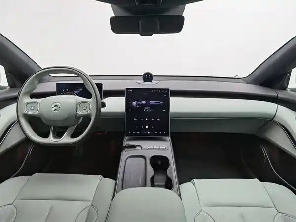 NIO ET5T 2025