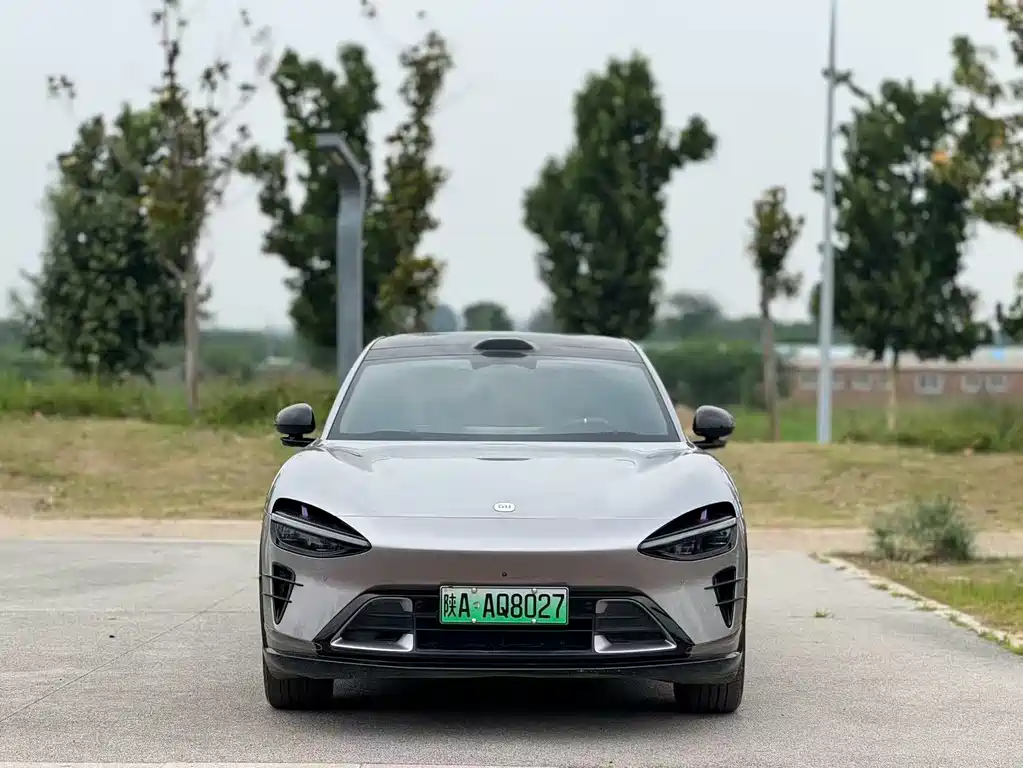 Xiaomi YU7 2025