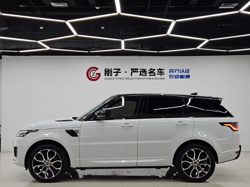 Land Rover Sport 2022 — фото 25
