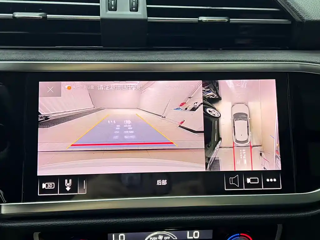 Audi Q3 2022 — фото 17