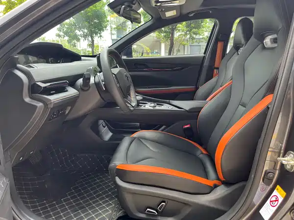 Changan UNI-V 2024