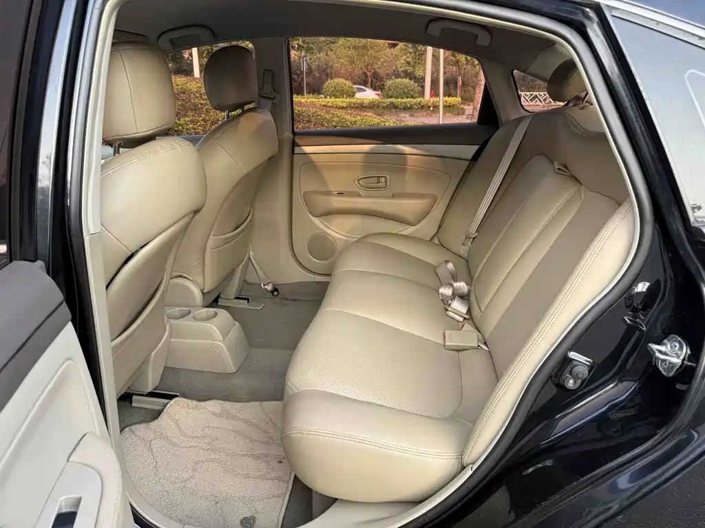 Nissan Sylphy 2013