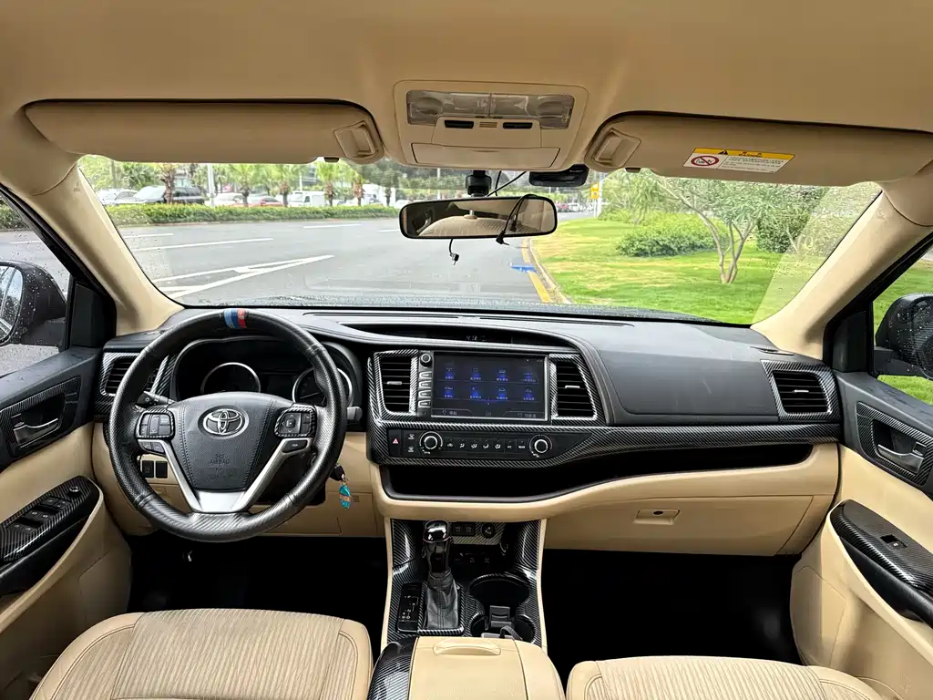 Toyota Highlander 2020 — фото 14