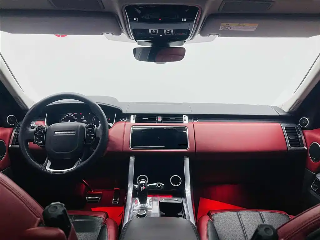 Land Rover Sport 2020 — фото 11