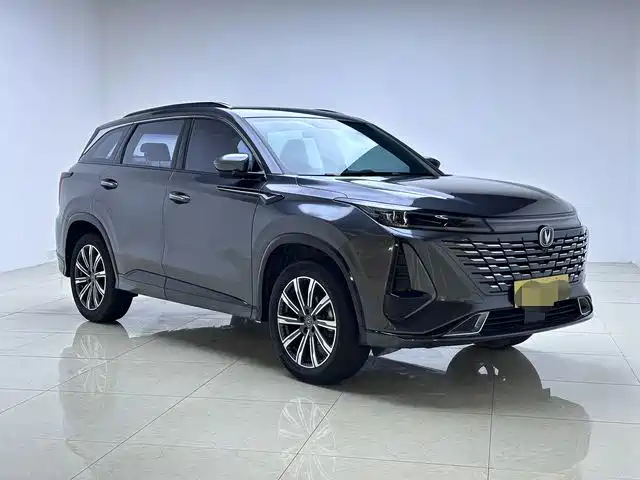 Changan CS75 PLUS 2024 — фото 3