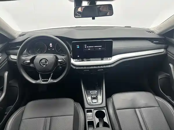 Skoda Octavia 2023