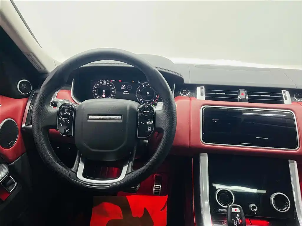 Land Rover Sport 2020 — фото 12