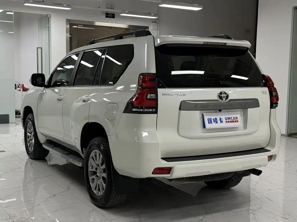Toyota Prado 2019 — фото 4