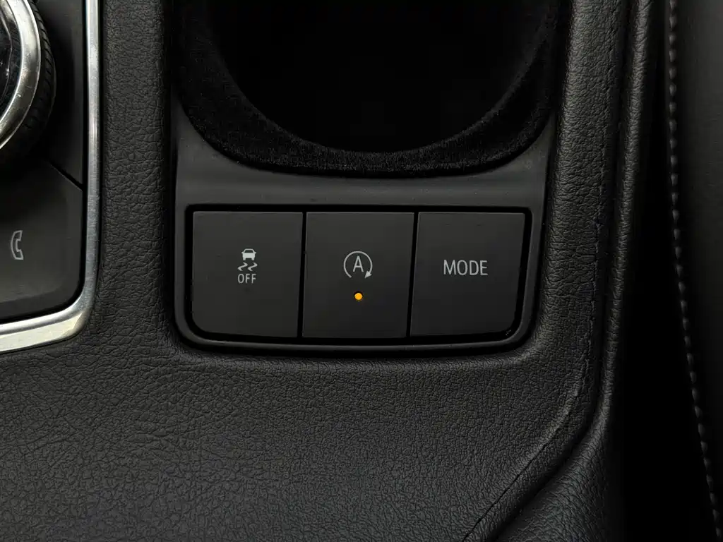 Cadillac XT4 2018 — фото 14