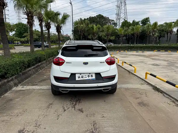 Geely Emgrand GS 2018