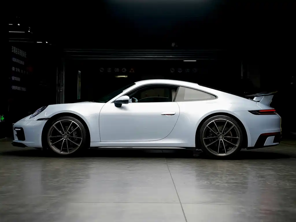 Porsche 911 2022