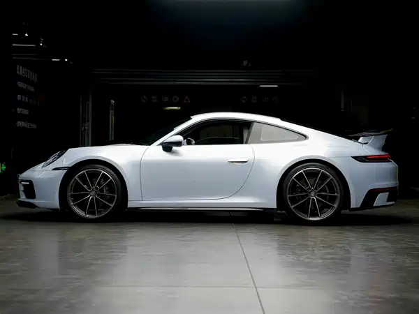 Porsche 911 2022