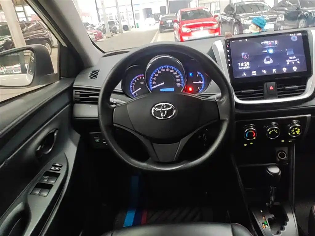 Toyota Vios 2019 — фото 11