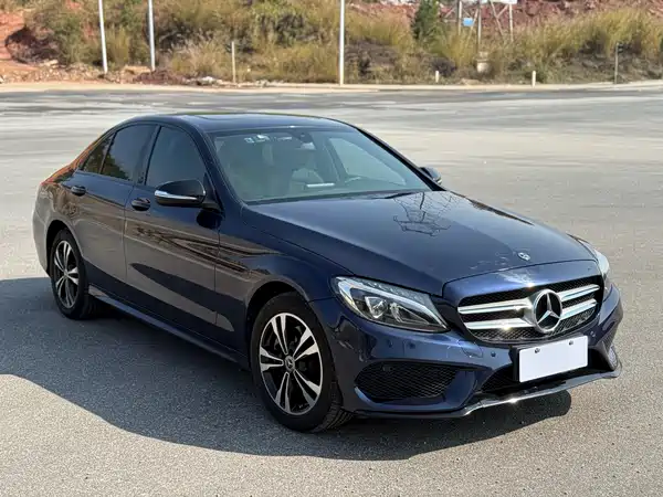 Mercedes-Benz C-Class 2018