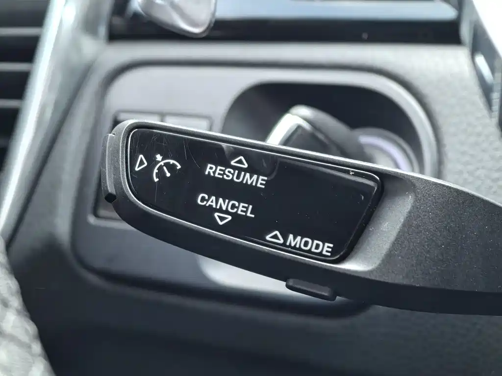 Porsche Cayenne 2018 — фото 16