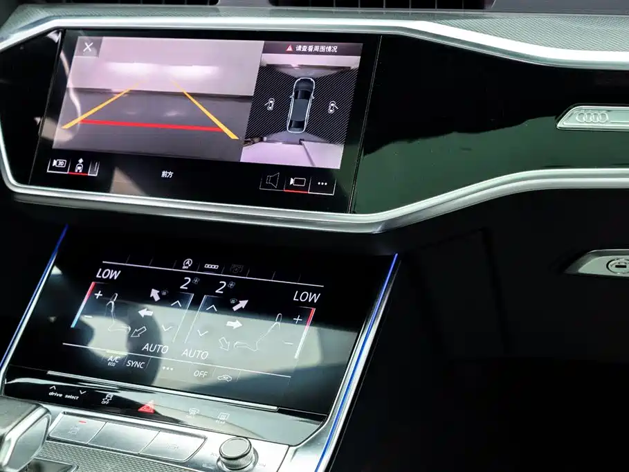 Audi A6L 2023 — фото 15