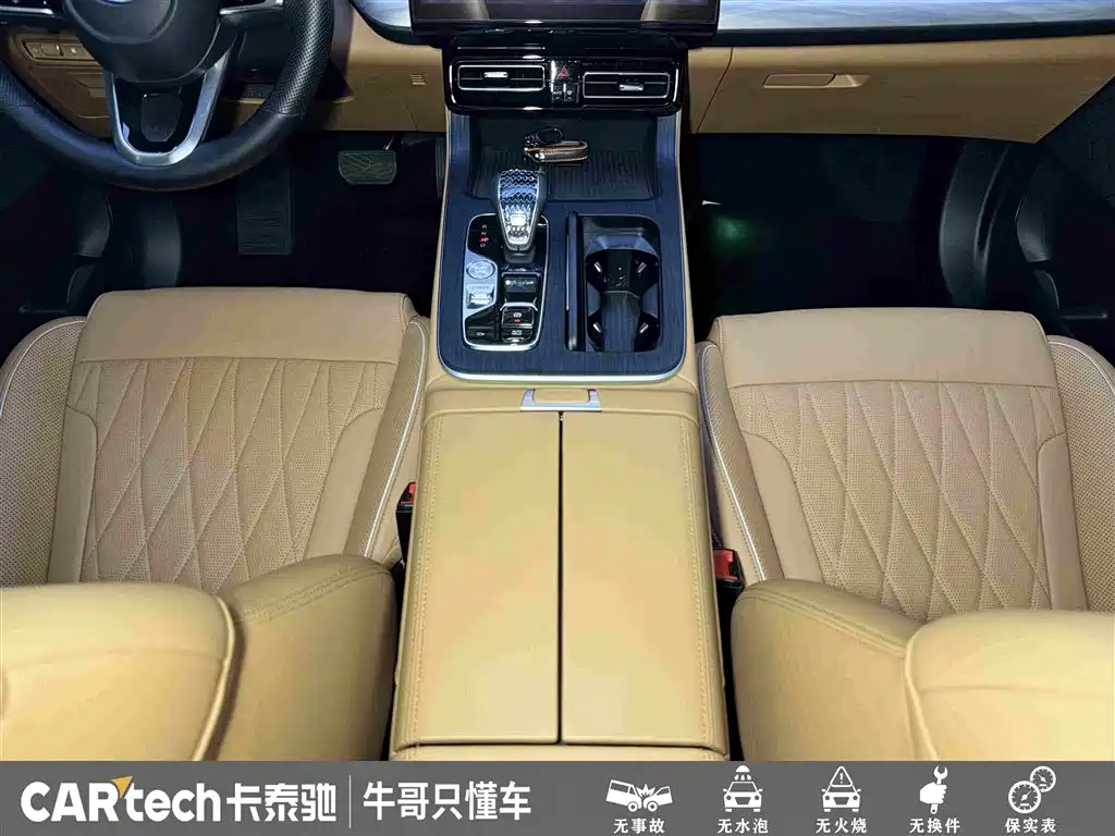 GAC Trumpchi GS8 2024 — фото 20