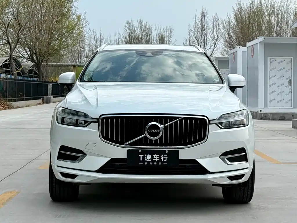 Volvo XC60 2020 — фото 2