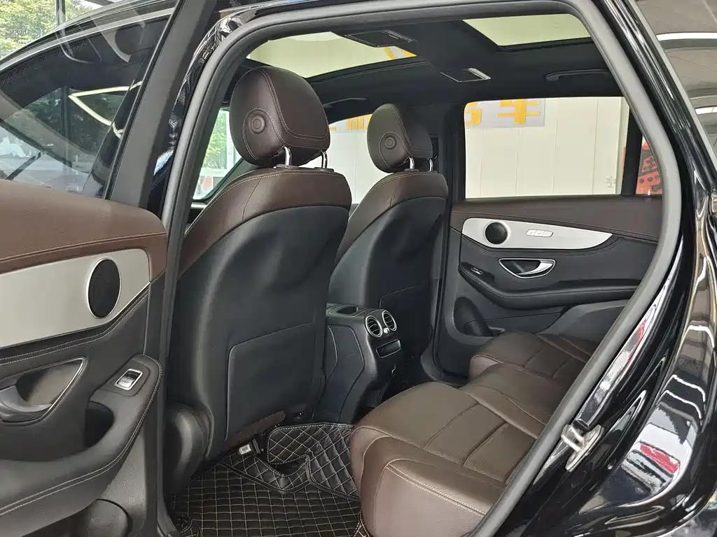 Mercedes-Benz GLC 2020 — фото 10