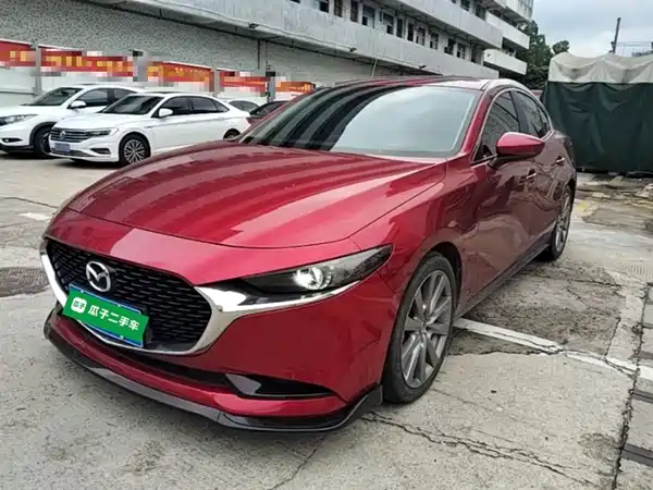 Mazda 3 Axela 2023
