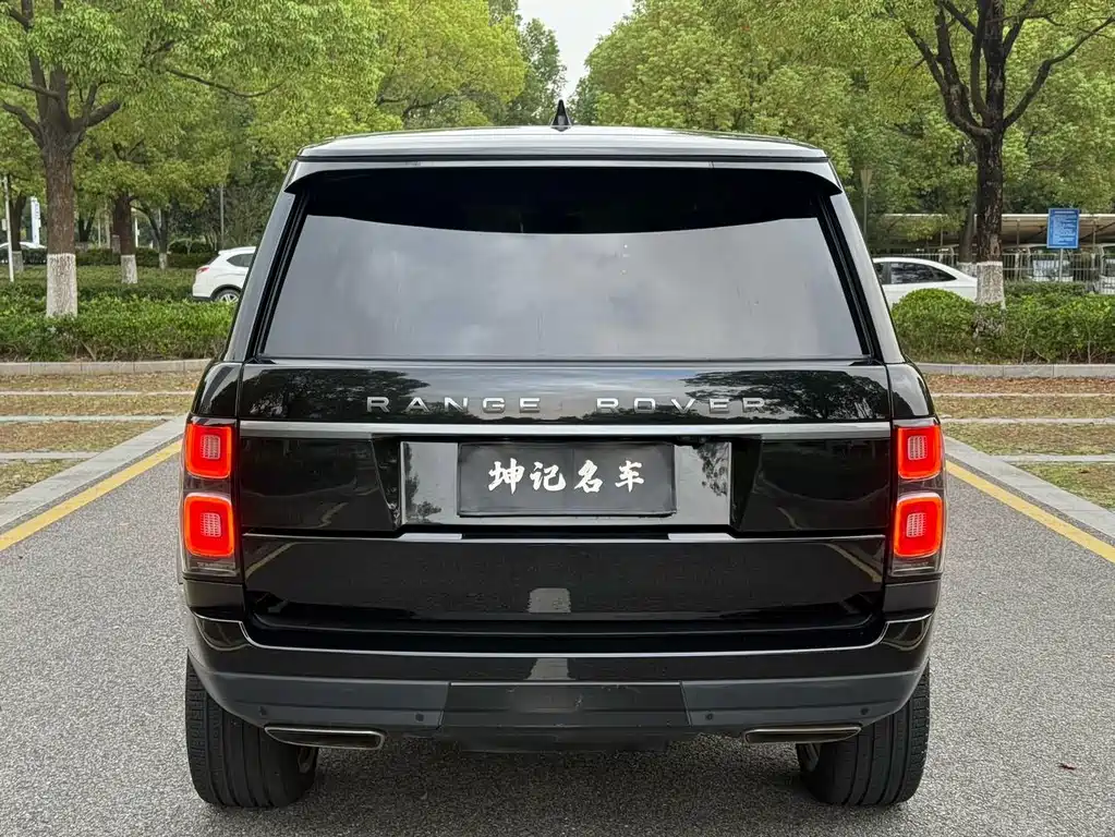 Land Rover Range Rover 2020 — фото 19